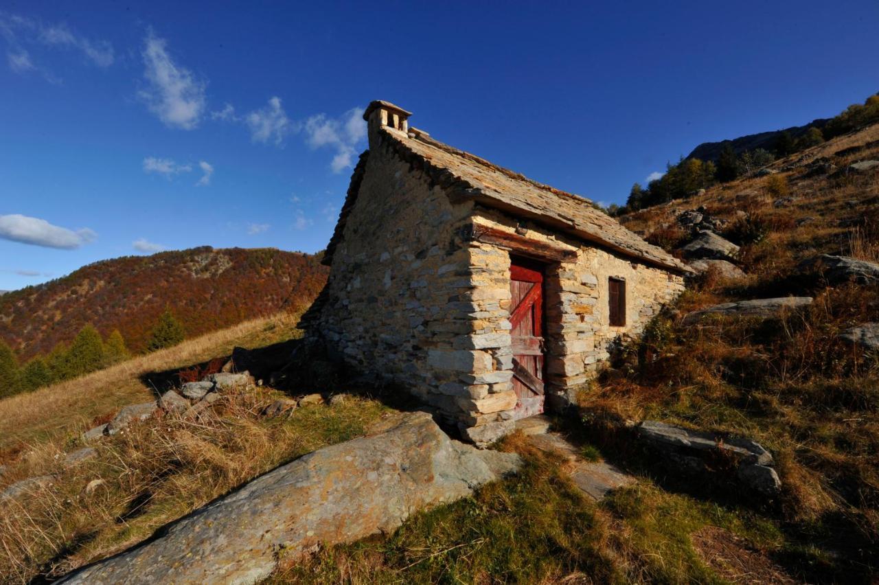 Hostel Rifugio Parpinasca Trontano Exteriér fotografie