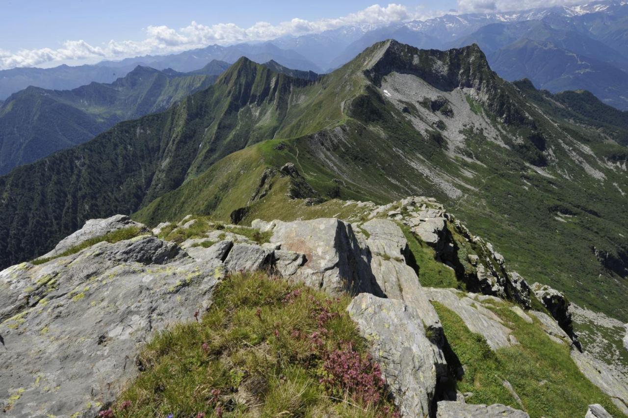 Hostel Rifugio Parpinasca Trontano Exteriér fotografie
