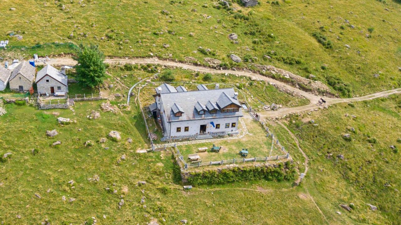 Hostel Rifugio Parpinasca Trontano Exteriér fotografie
